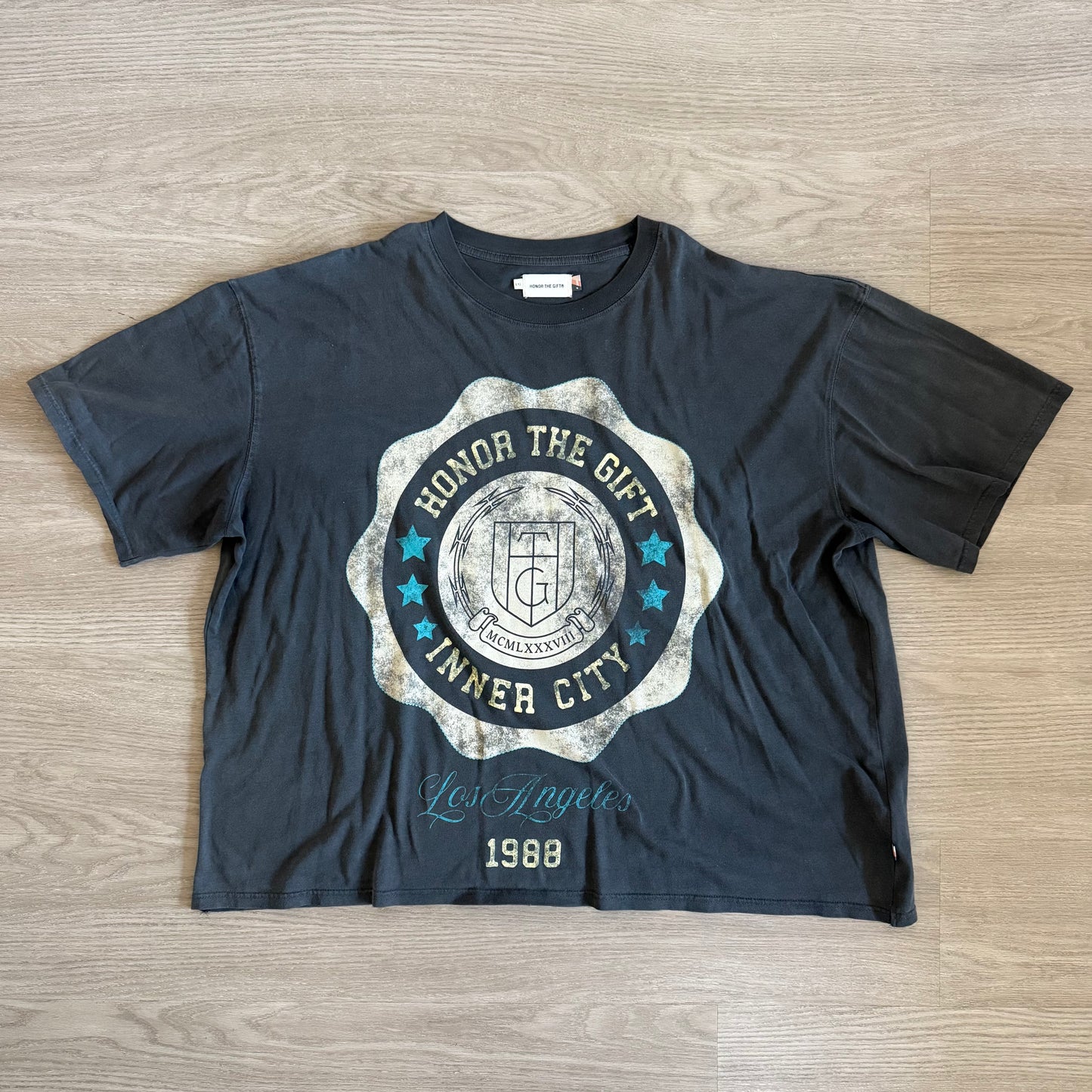 Honor The Gift Graphic Tee | 2XL